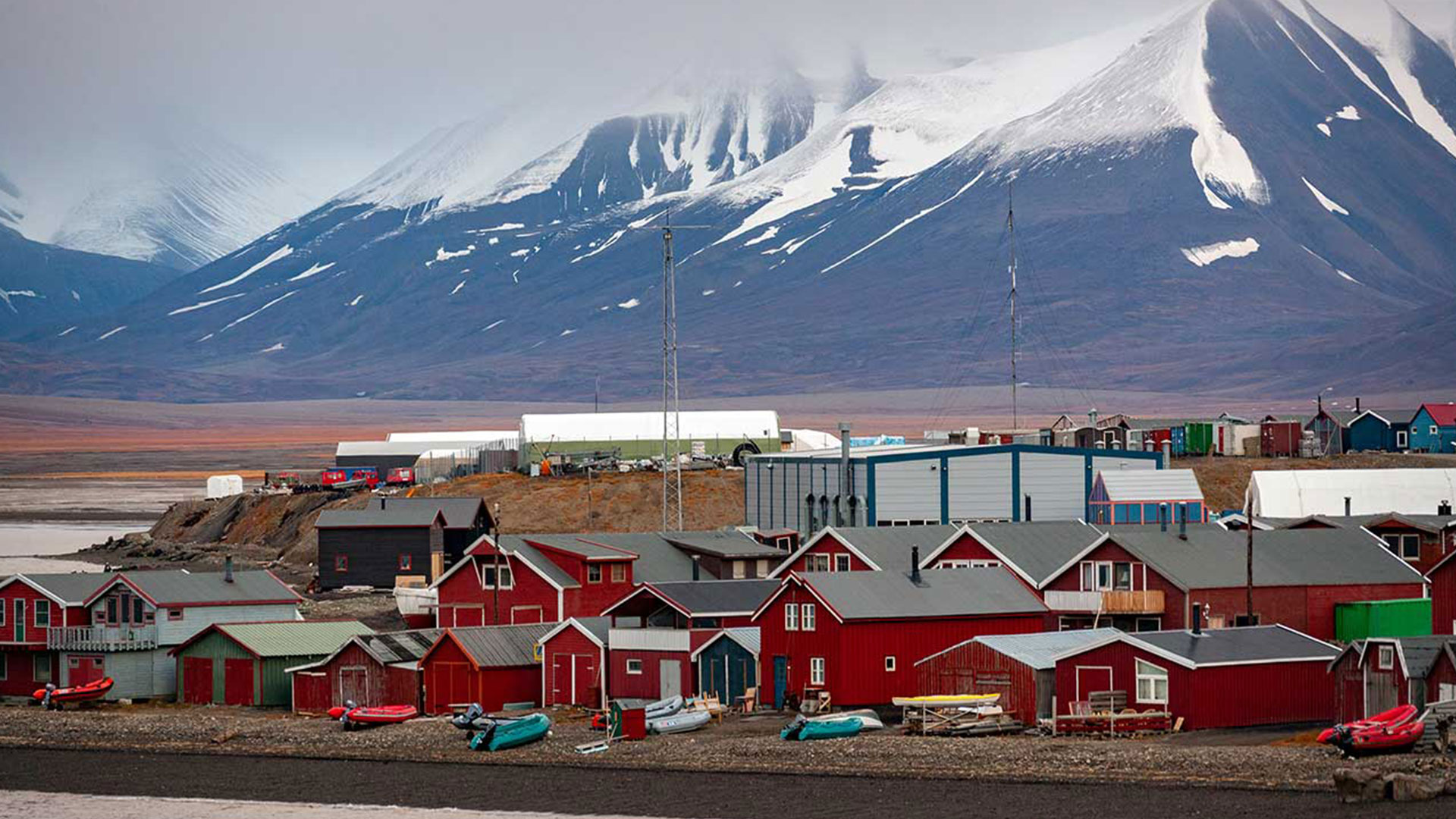 Longyearbyen – A sarkvidéki élet bástyája